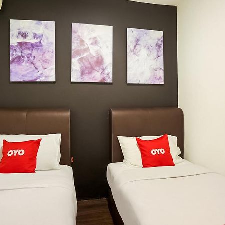 Oyo 90460 Hotel Kl2F Rest & Go Shah Alam Ngoại thất bức ảnh
