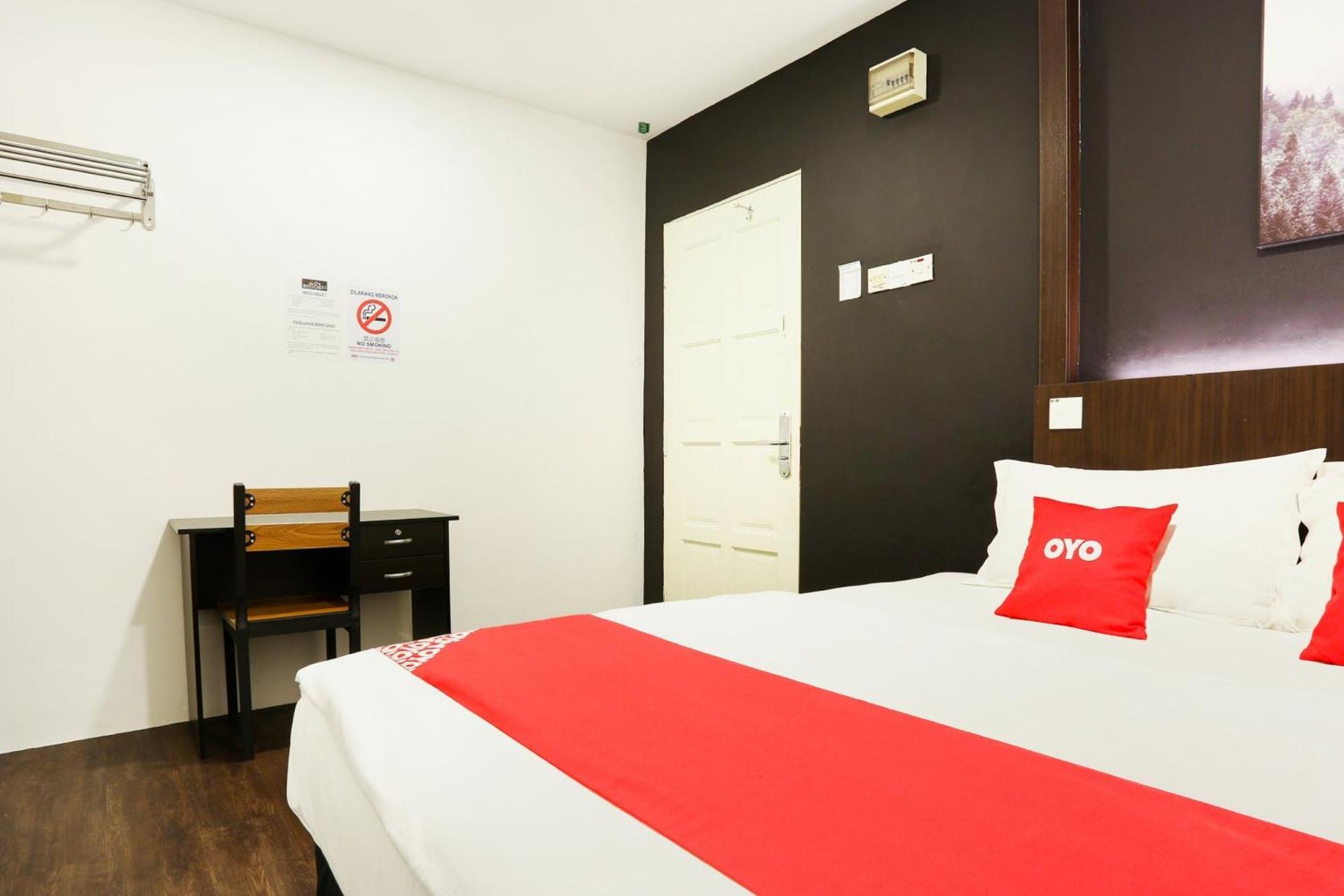 Oyo 90460 Hotel Kl2F Rest & Go Shah Alam Ngoại thất bức ảnh