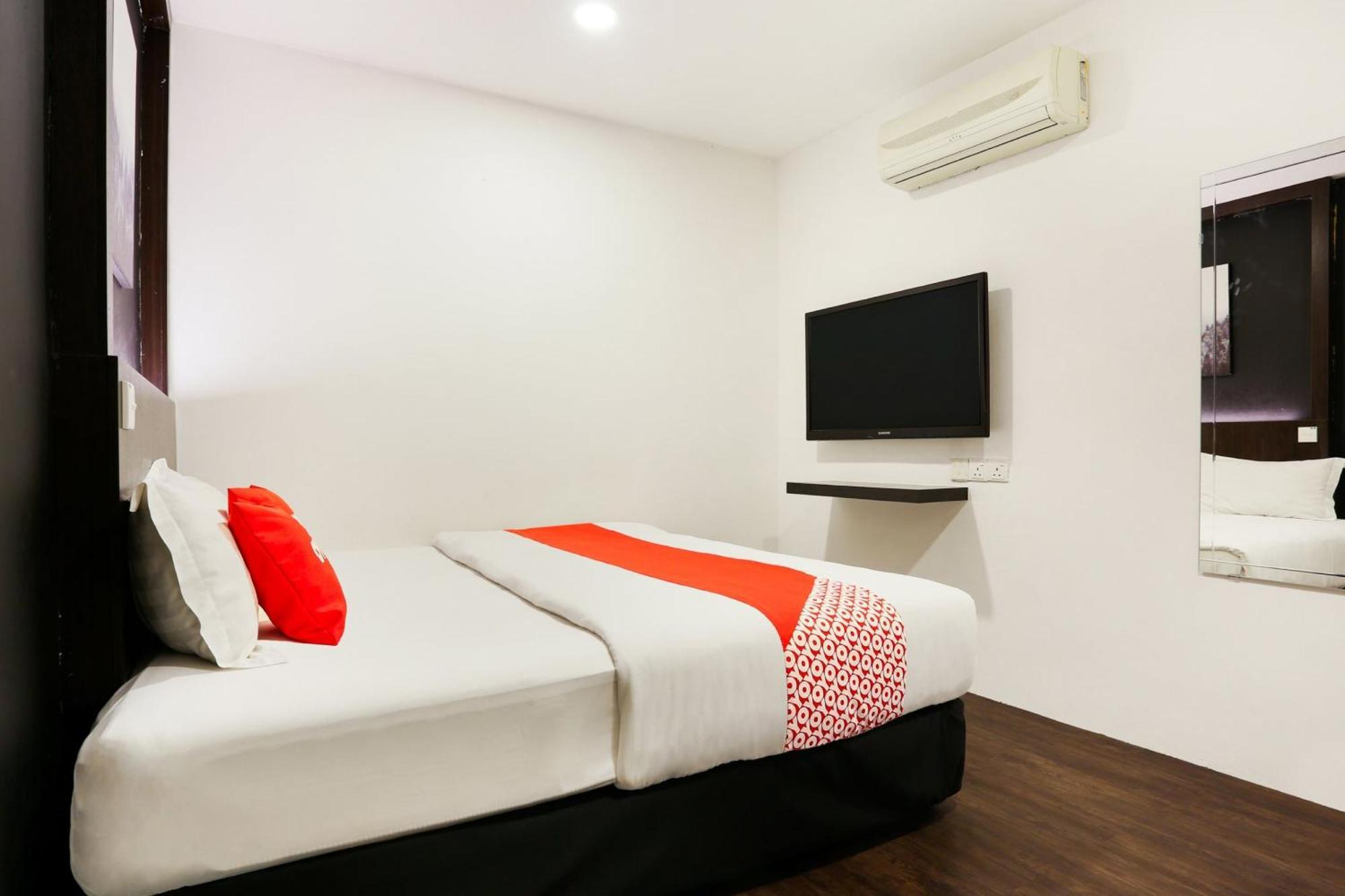 Oyo 90460 Hotel Kl2F Rest & Go Shah Alam Ngoại thất bức ảnh