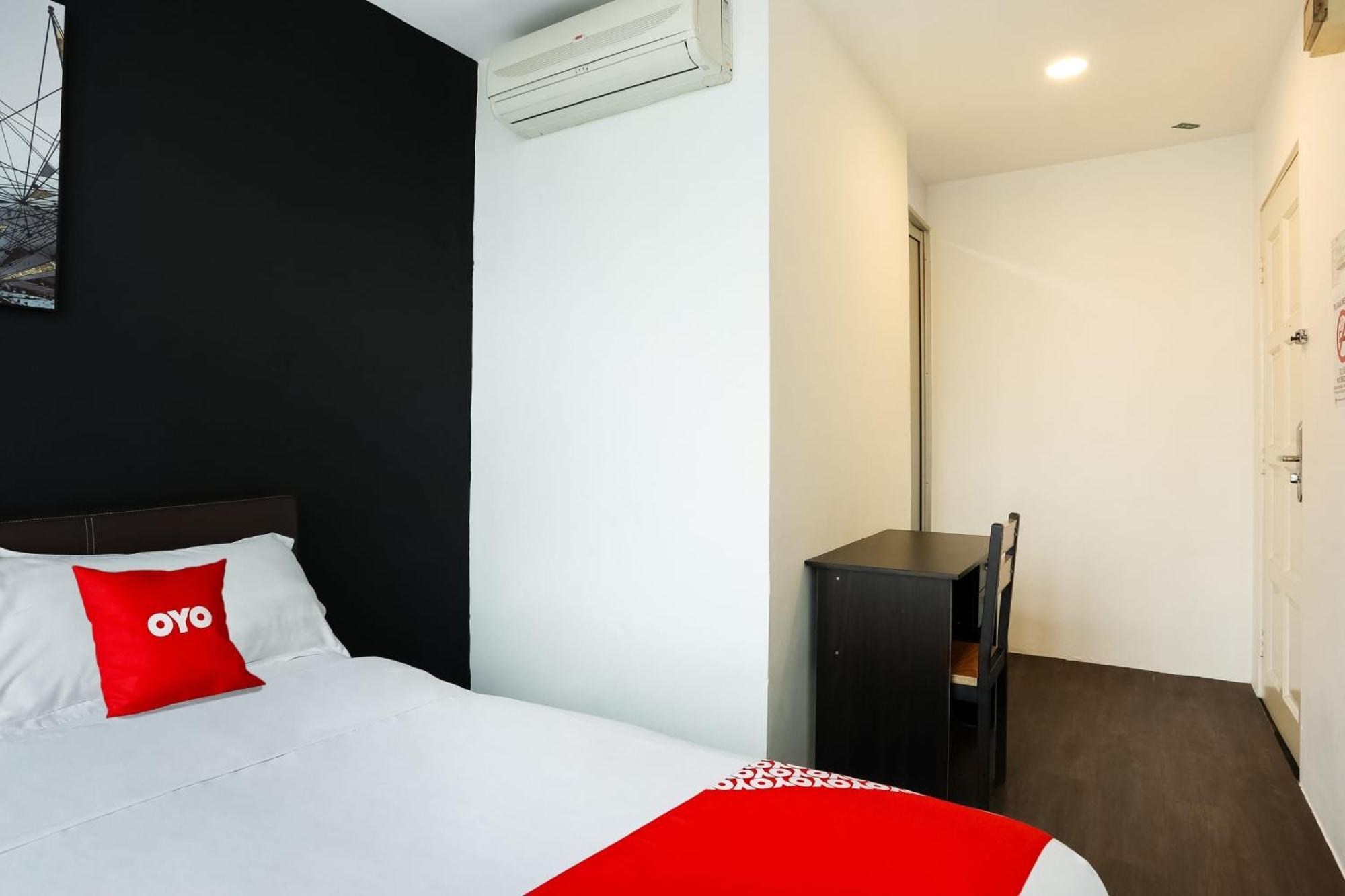 Oyo 90460 Hotel Kl2F Rest & Go Shah Alam Ngoại thất bức ảnh