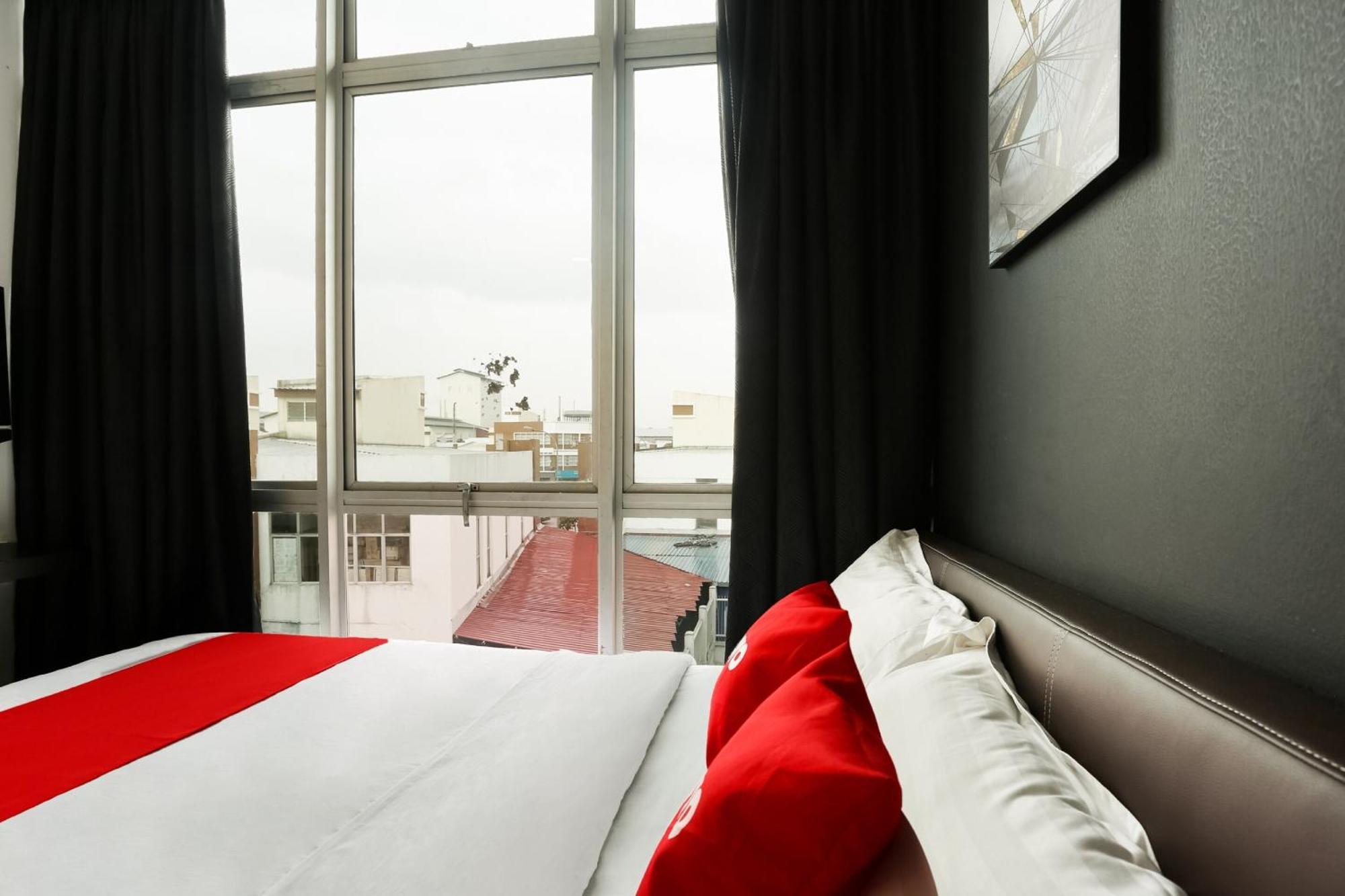 Oyo 90460 Hotel Kl2F Rest & Go Shah Alam Ngoại thất bức ảnh