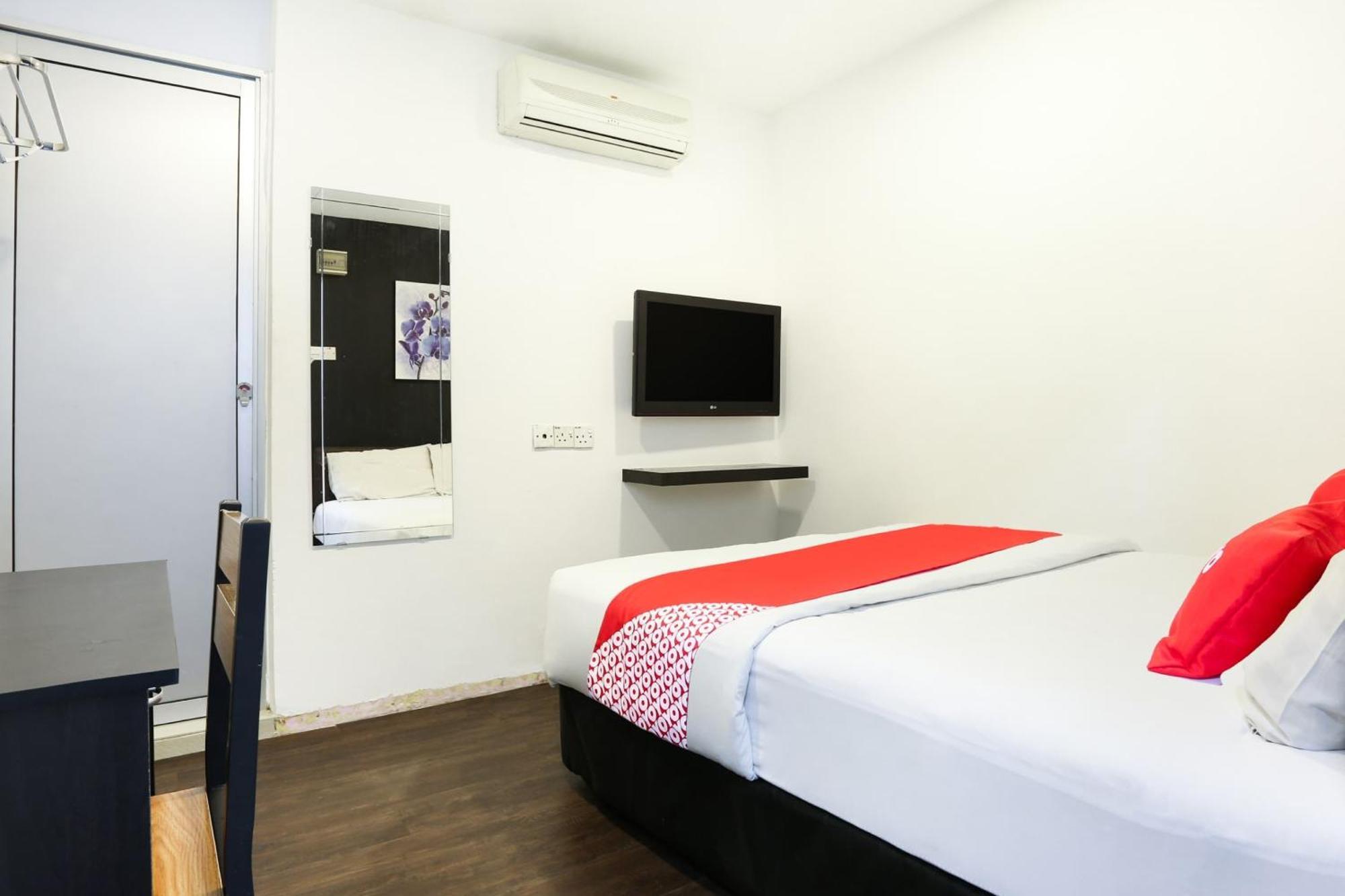 Oyo 90460 Hotel Kl2F Rest & Go Shah Alam Ngoại thất bức ảnh