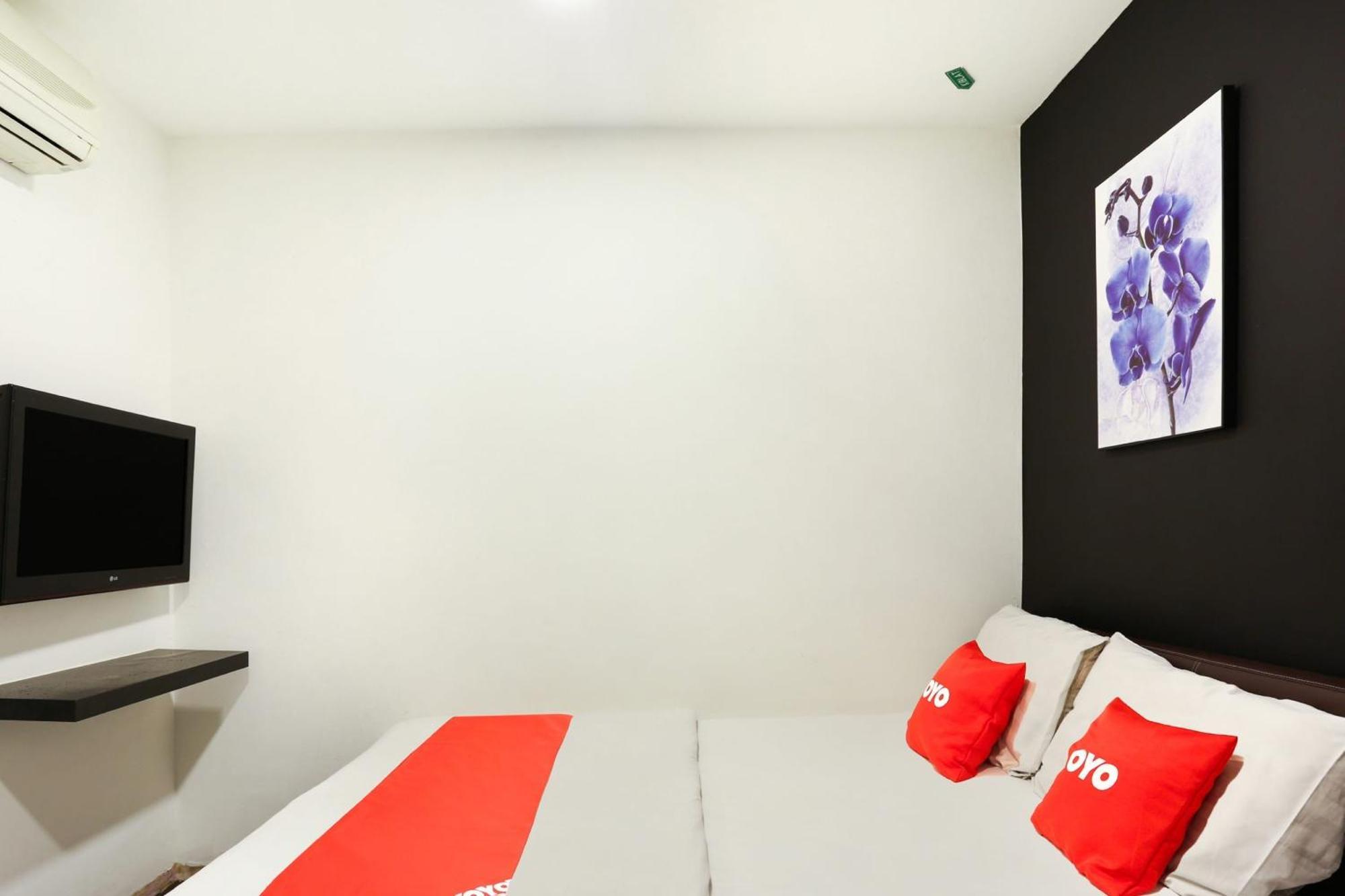Oyo 90460 Hotel Kl2F Rest & Go Shah Alam Ngoại thất bức ảnh